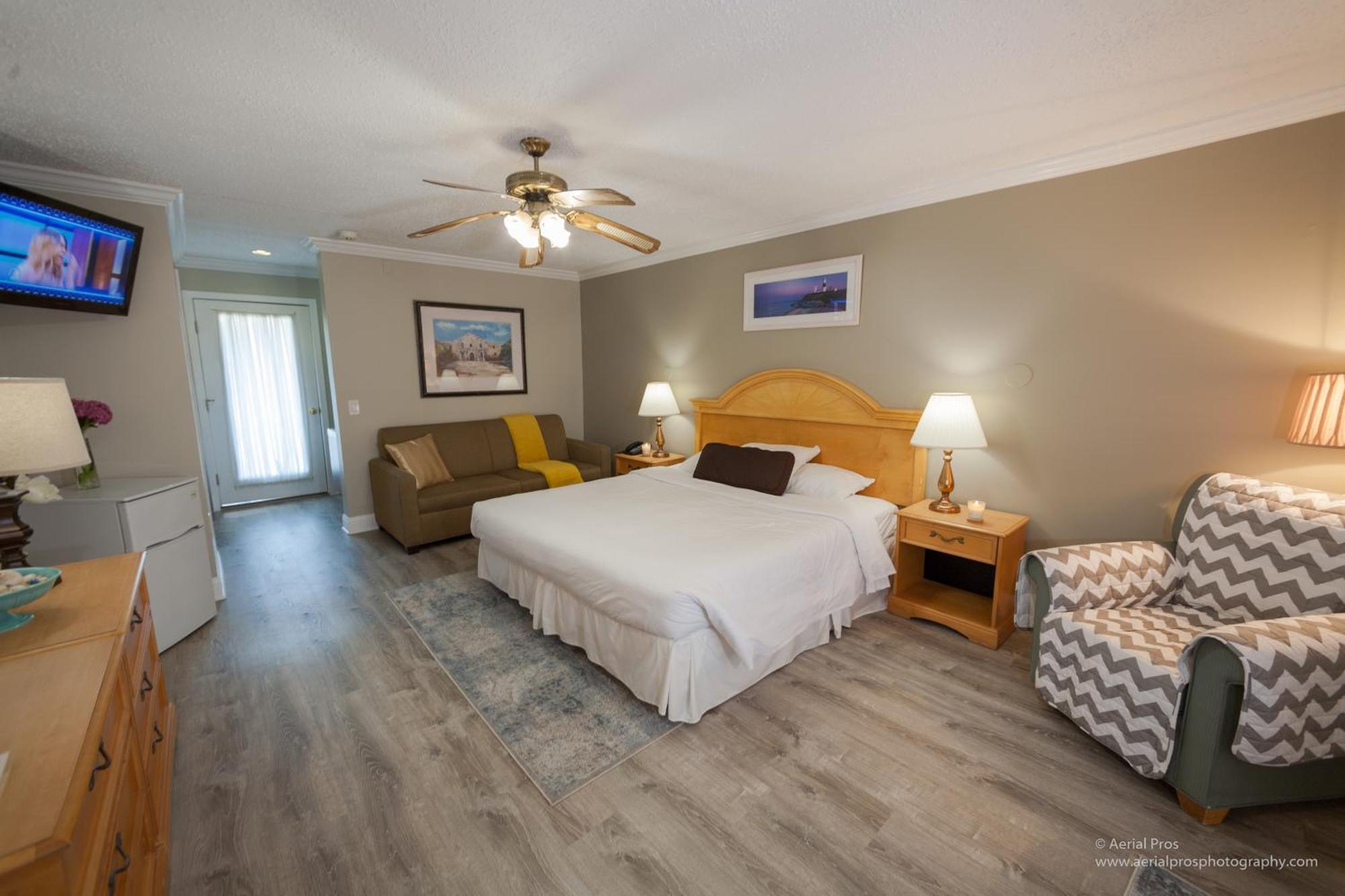 Kenny'S Tipperary Inn Монток Екстер'єр фото