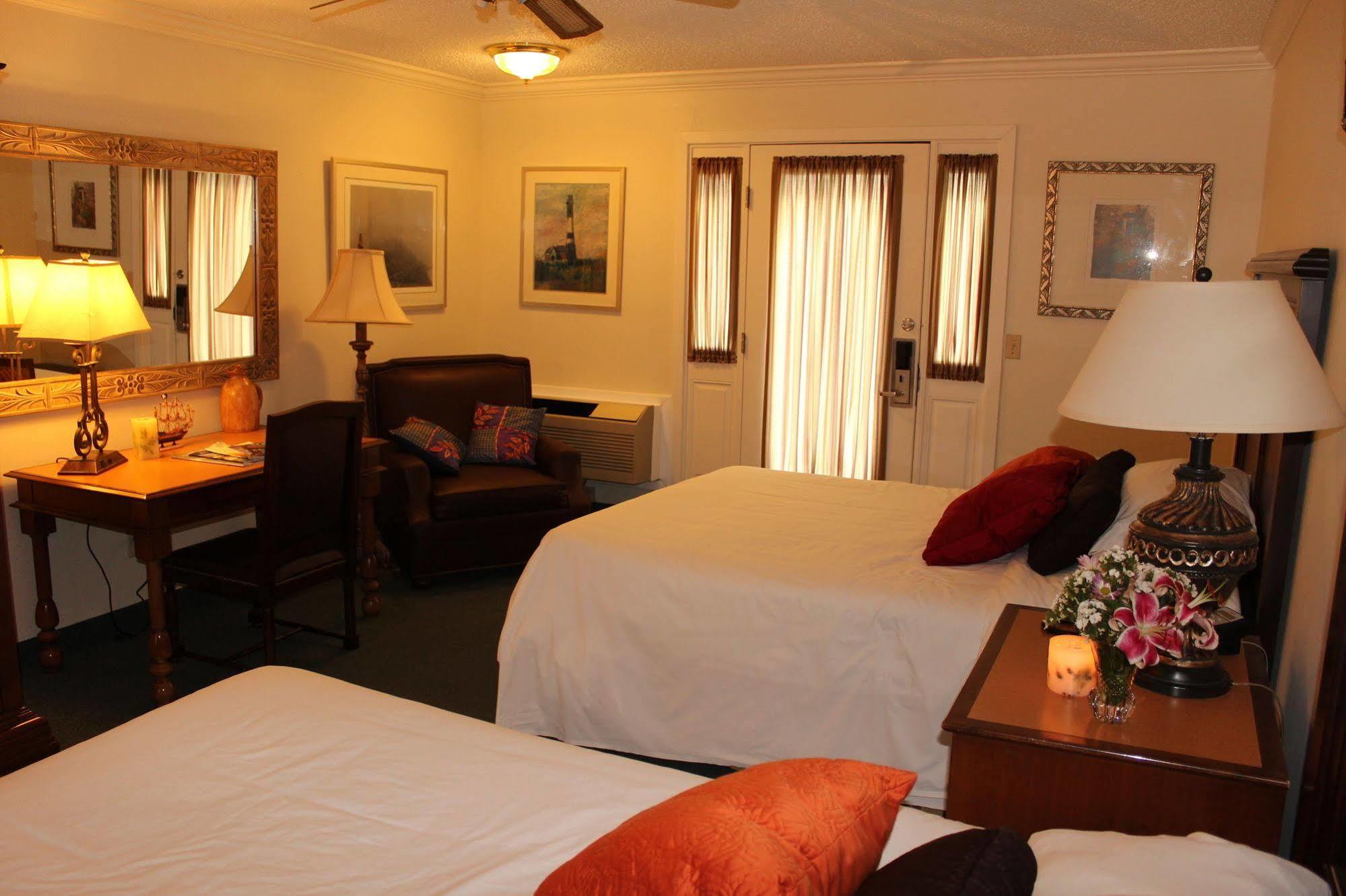 Kenny'S Tipperary Inn Монток Екстер'єр фото