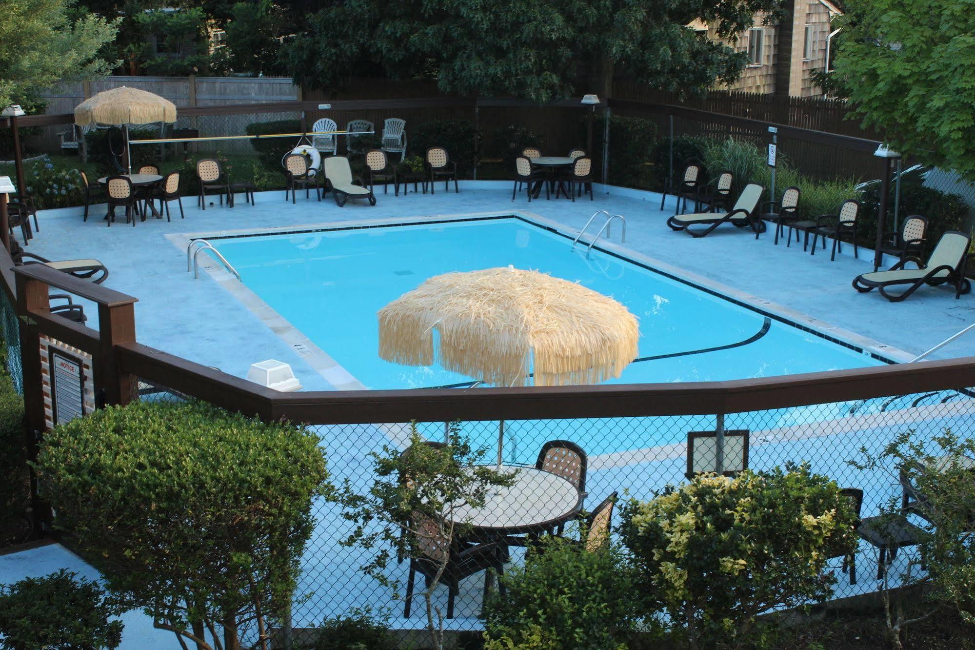 Kenny'S Tipperary Inn Монток Екстер'єр фото
